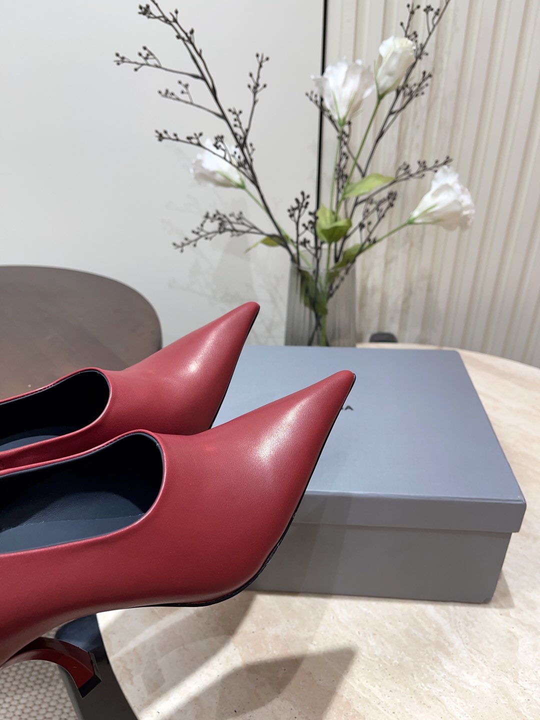 Balanciaga CURVED HEEL DEEP MOUTH PUMPS IN CADILLAC CALFSKIN