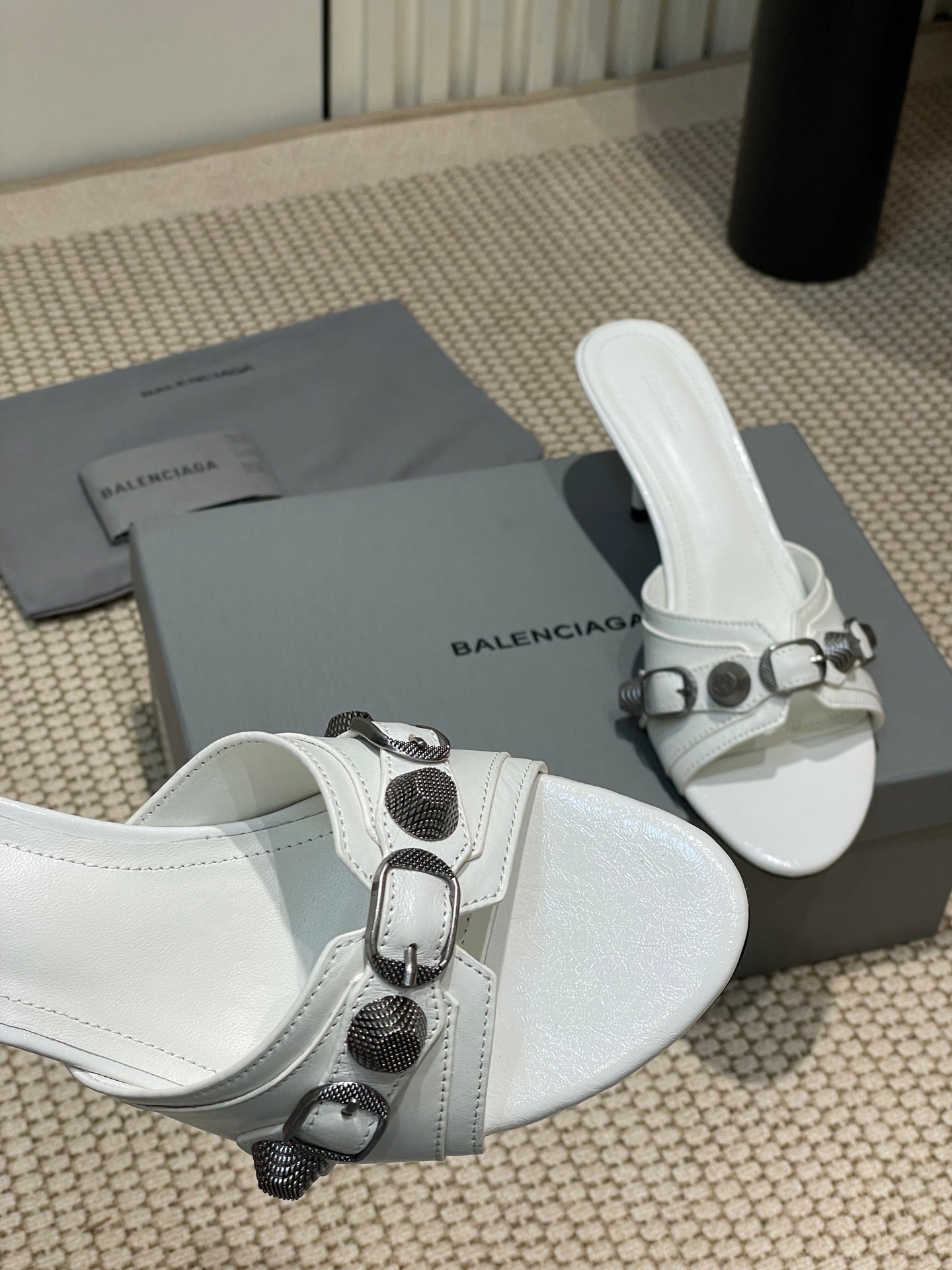 Balanciaga CAGOLE HIGH MULES IN WHITE OIL-WAX SHEEPSKIN