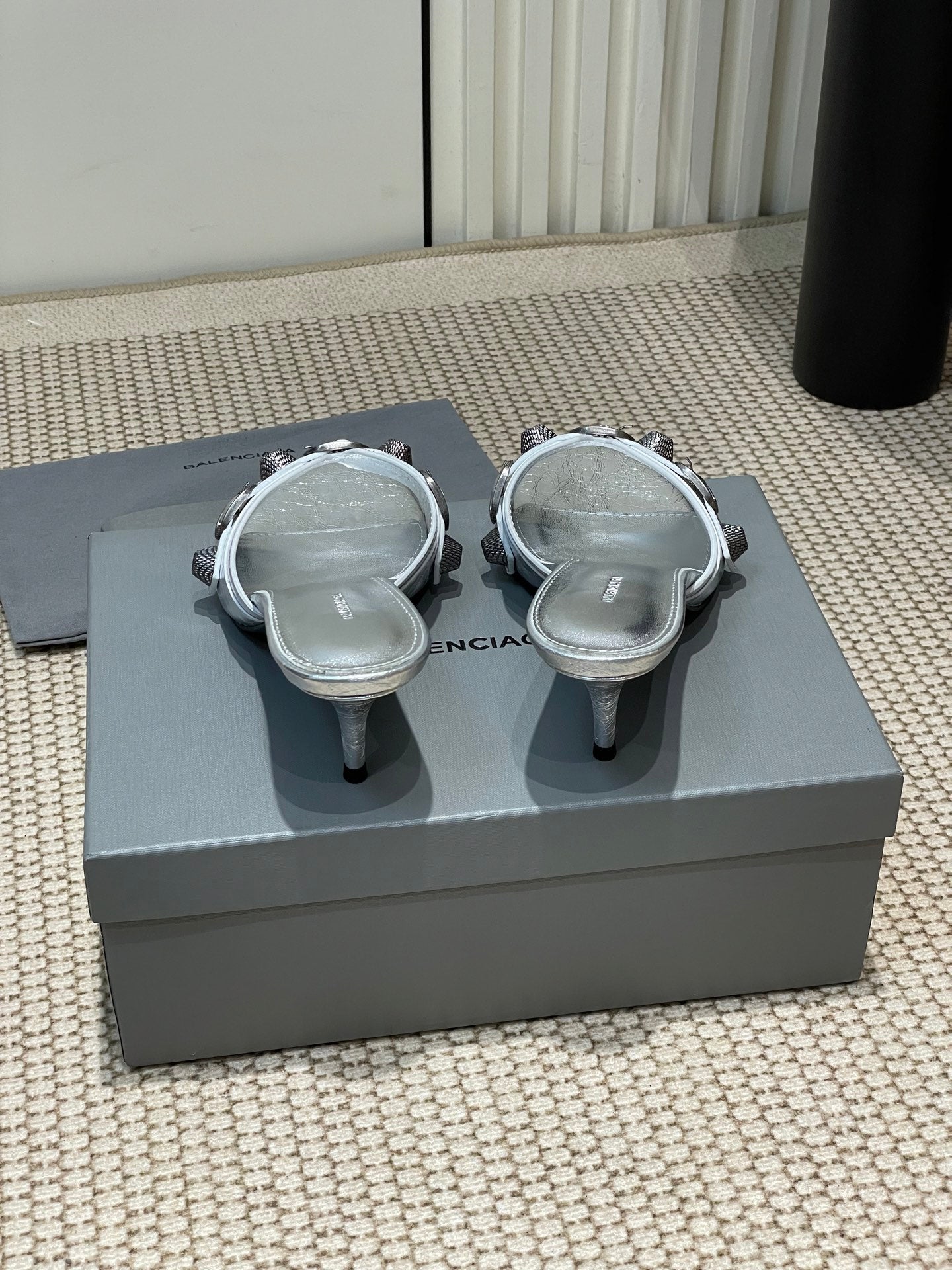 Balanciaga CAGOLE HIGH MULES IN SILVER OIL-WAX SHEEPSKIN