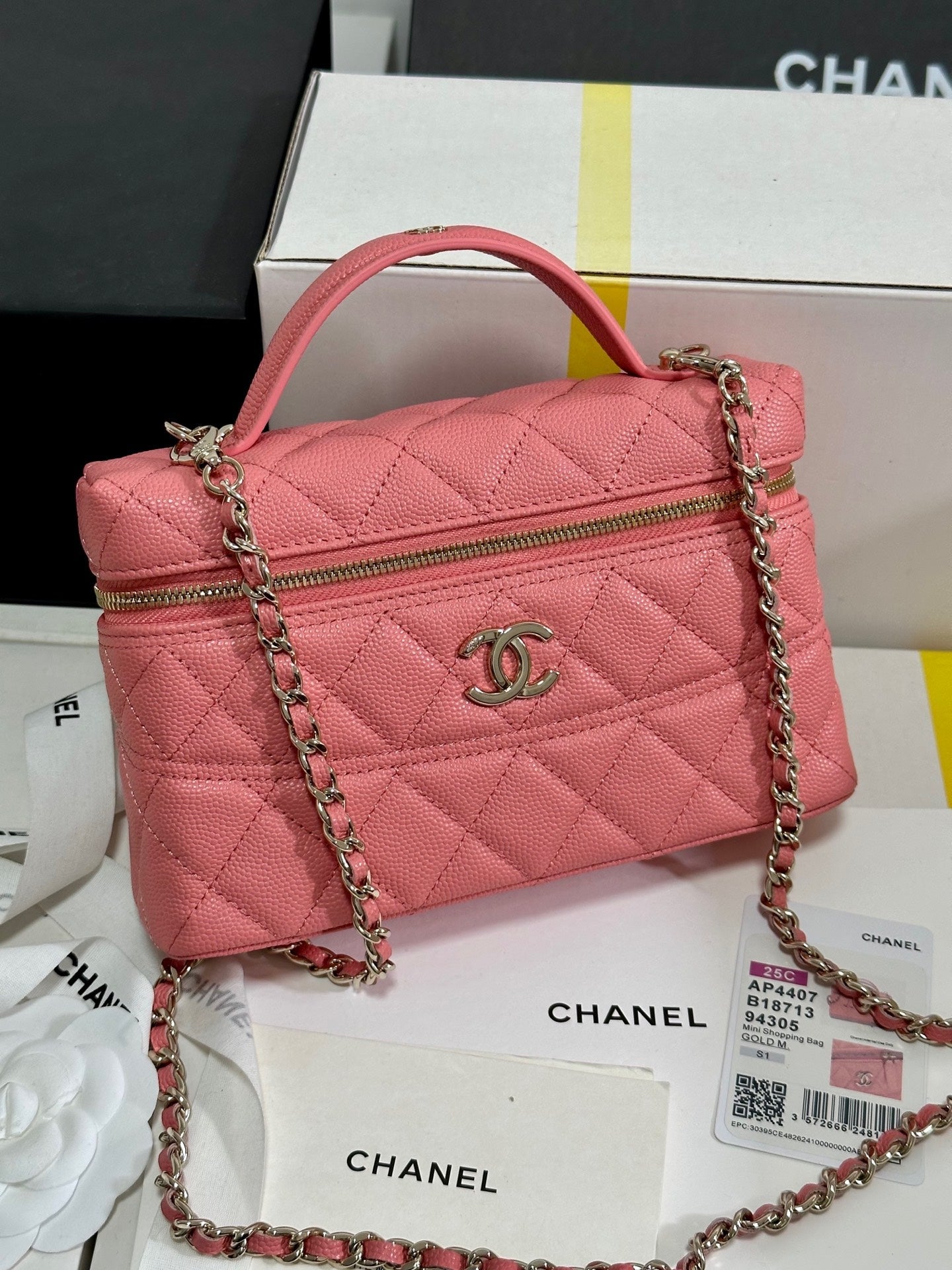 CHANEL 25C Vanity Case 19.5cm Salmon Pink Calfskin Silver Hardware 243635