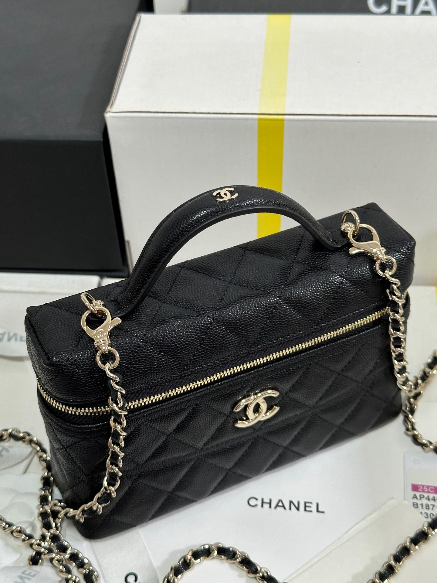 CHANEL 25C Vanity Case 19.5cm Black Calfskin Silver Hardware 243640