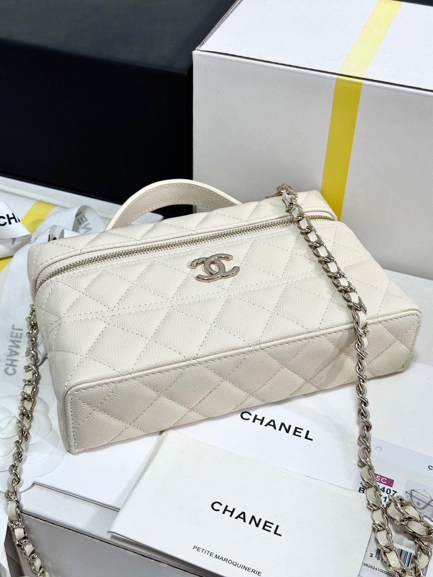 CHANEL 25C Vanity Case Ivory White Calf Leather Silver Hardware 243660