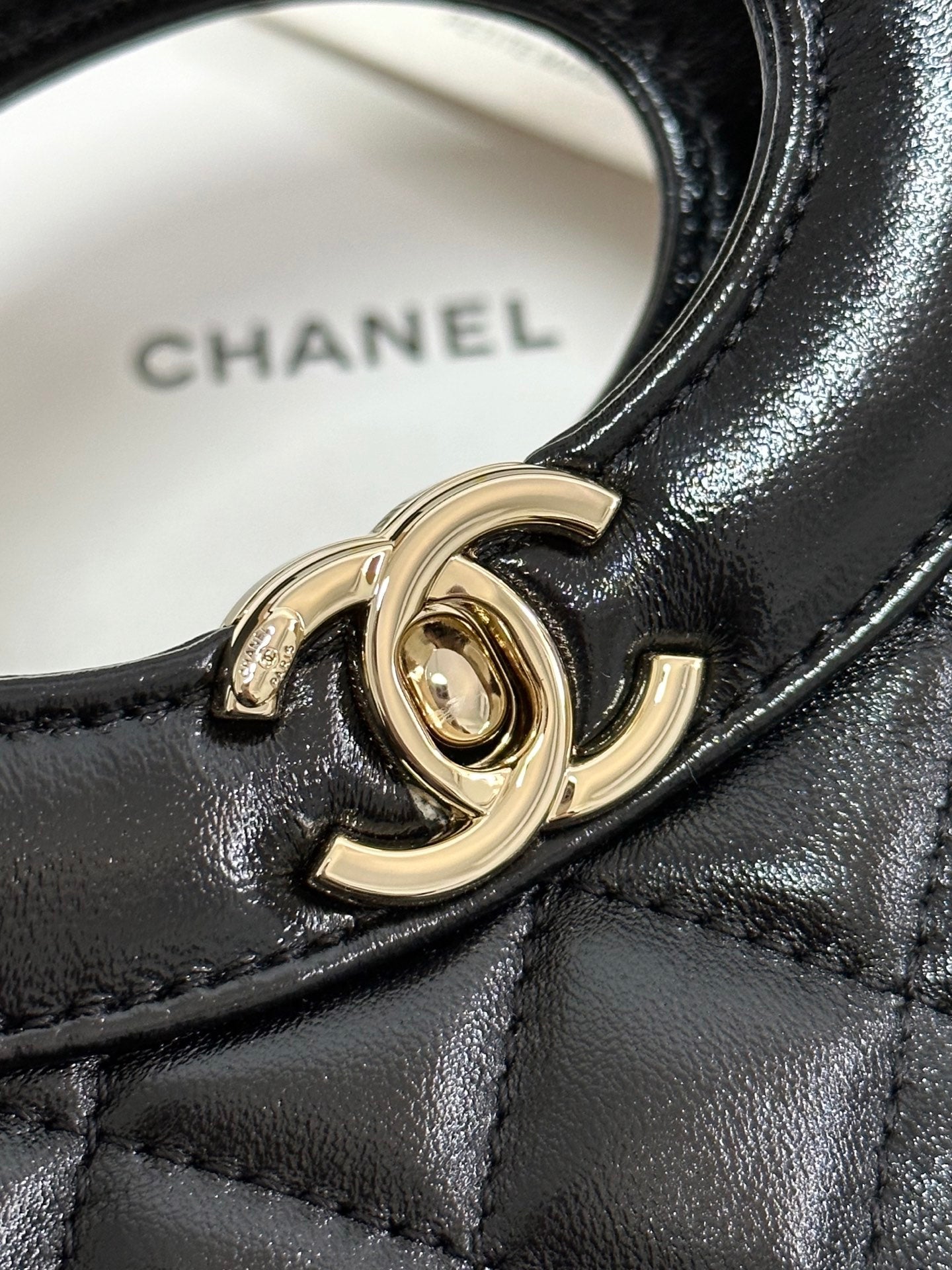 CHANEL 25P Mini 31 Bag Black Waxed Sheepskin Gold Hardware 243582
