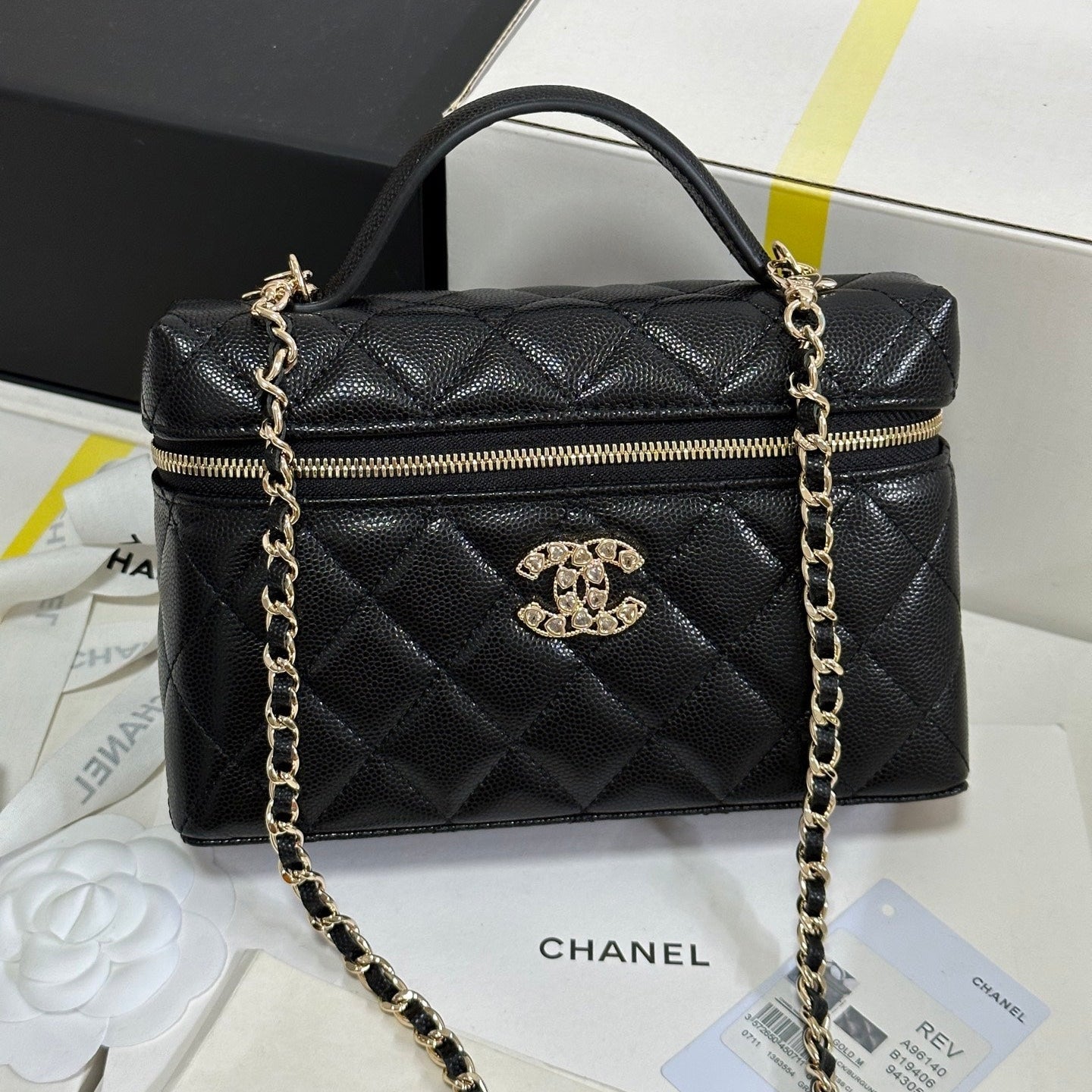 CHANEL 25P Vanity Case 19.5cm Black Calfskin Heart Rhinestone 243613