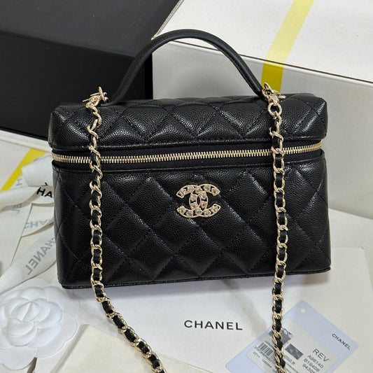 CHANEL 25P Vanity Case 19.5cm Black Calfskin Heart Rhinestone 243613
