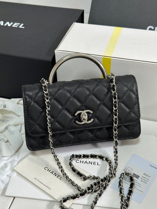 CHANEL 25P Wallet Woc Handle 17cm Black Leather Silver Hardware 243445
