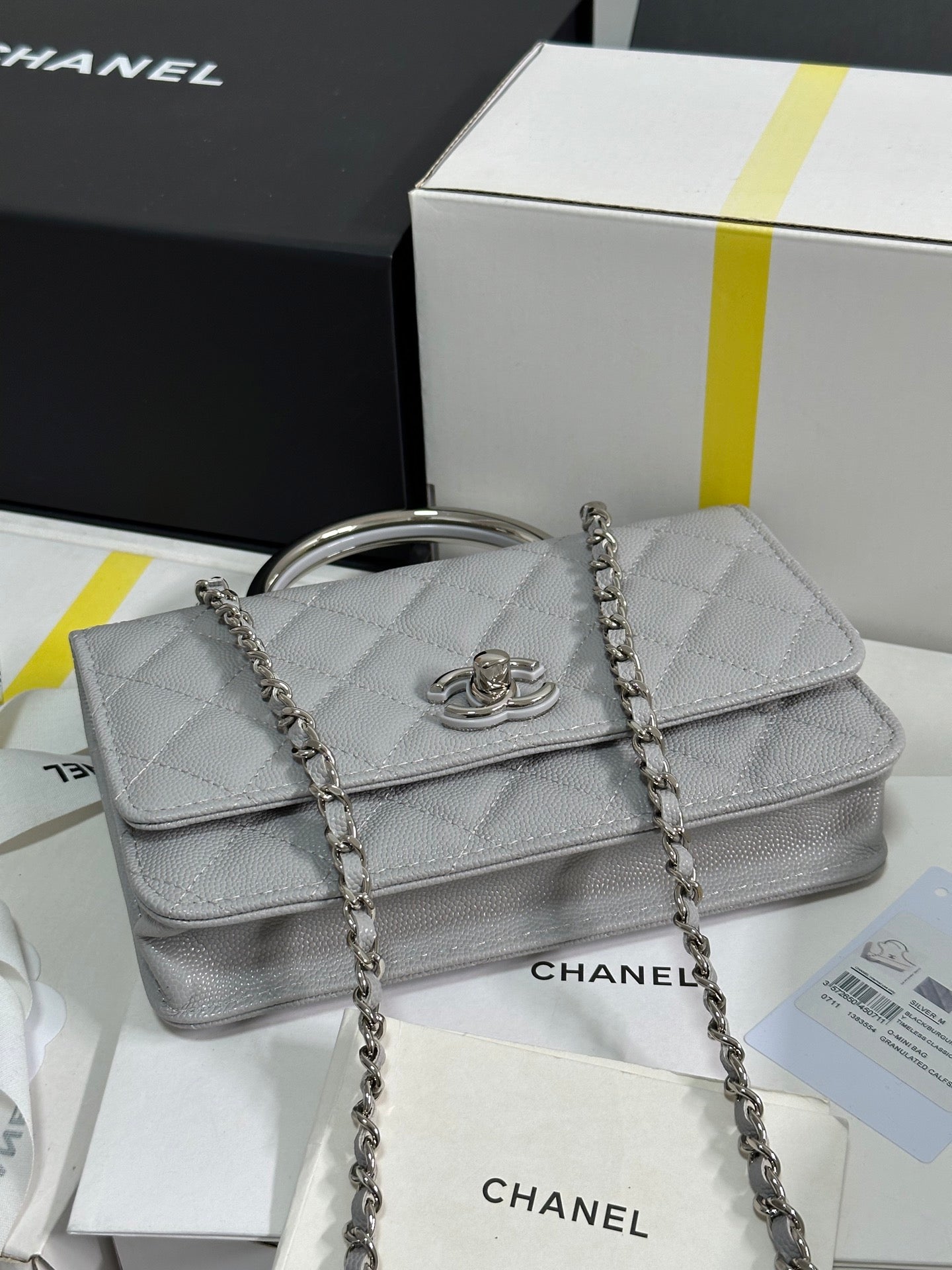 CHANEL 25P Wallet Woc Handle 19cm Light Gray Leather Silver Hardware 243454