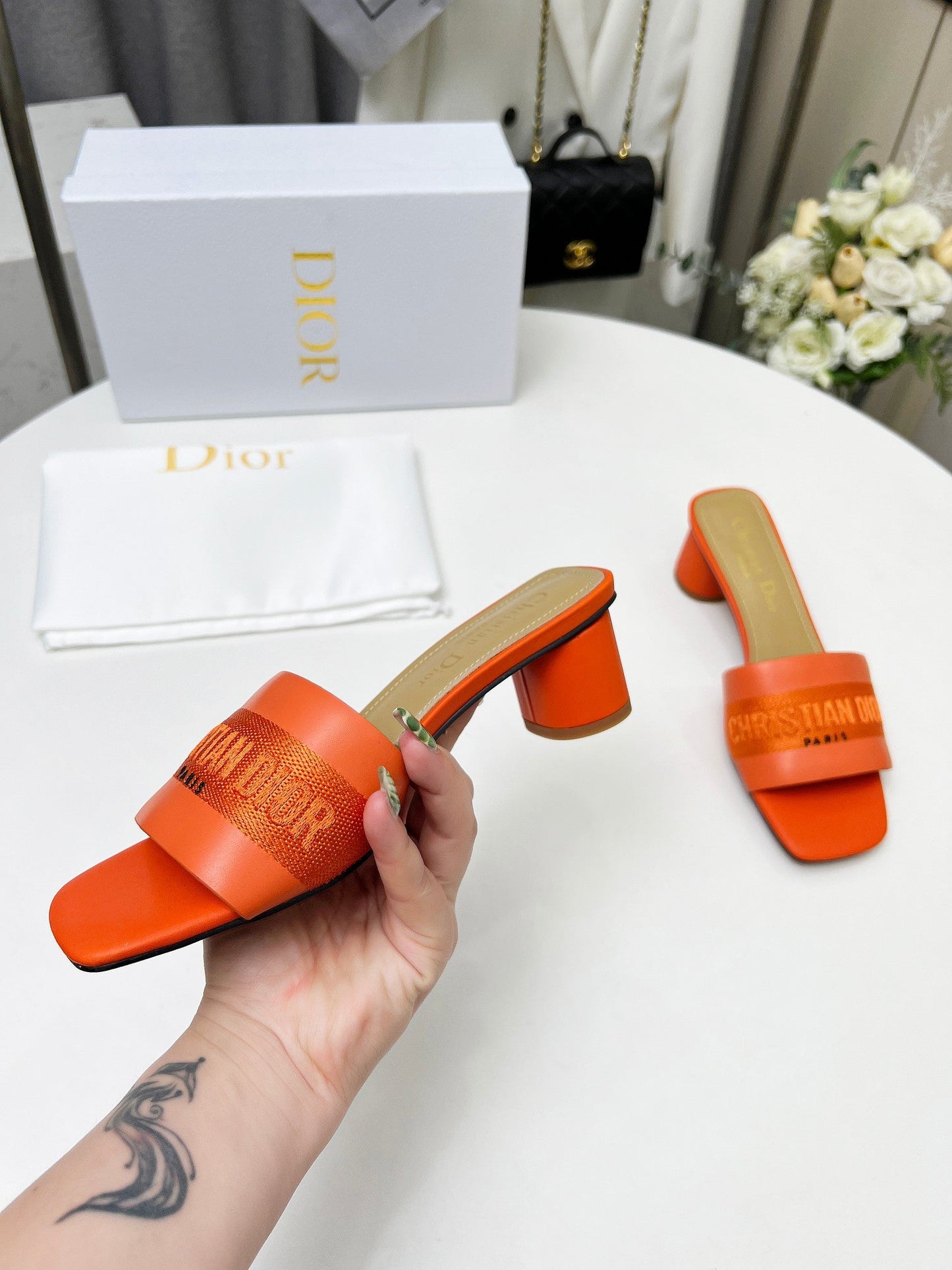 DIOR dway 45 orange canvas calfskin