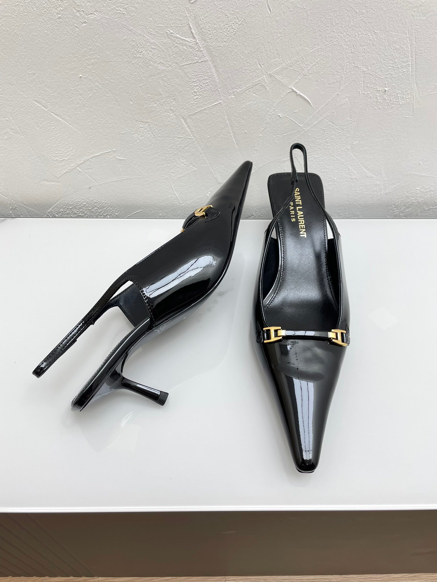 Saint Laurent CARINE SLINGBACK PUMPS 45 IN PATENT BLACK LEATHER