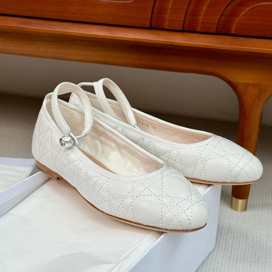 DIOR ballet flat white lambskin mop