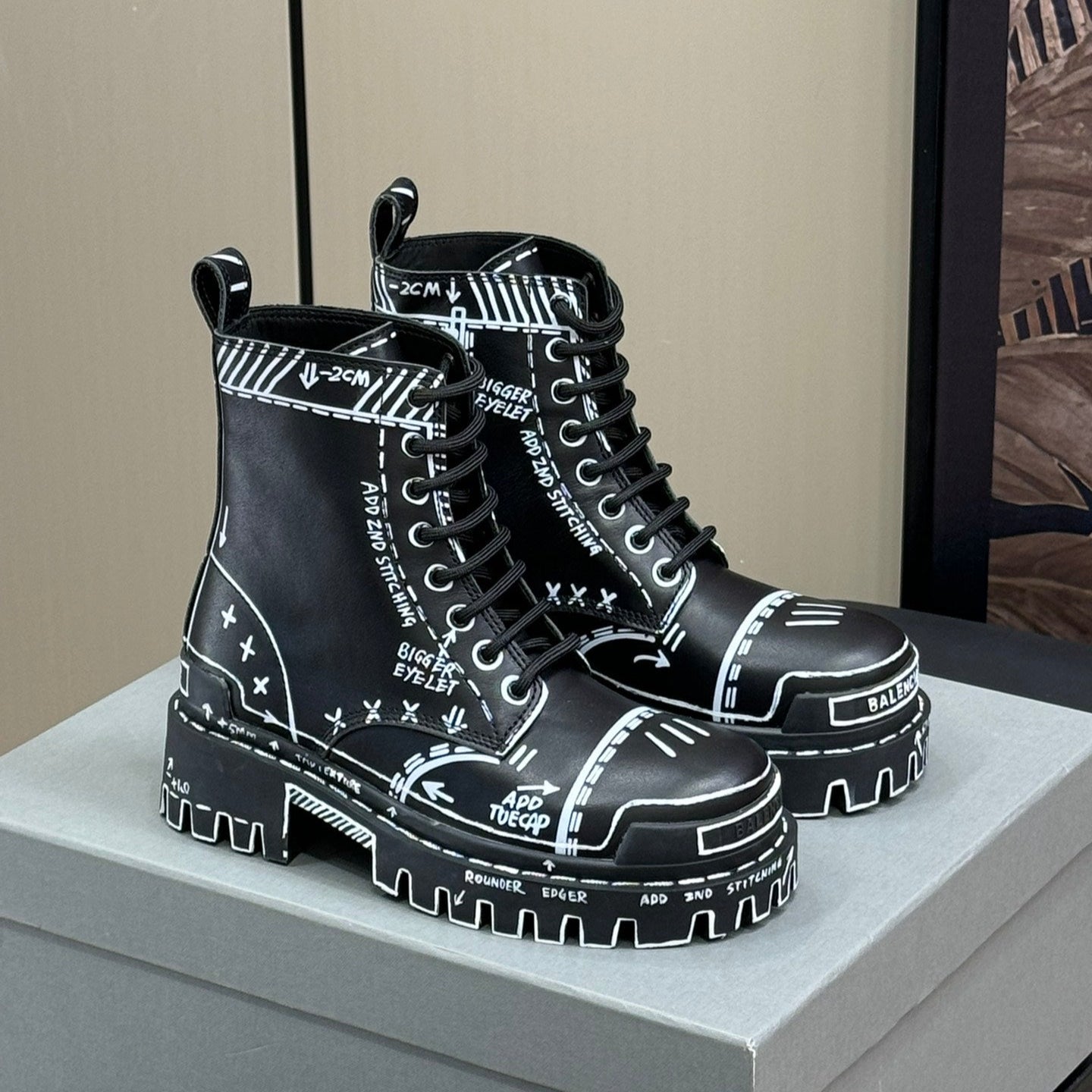 Balanciaga CHUNKY BOOTS IN BLACK SMOOTH CALFSKIN WHITE PRINT