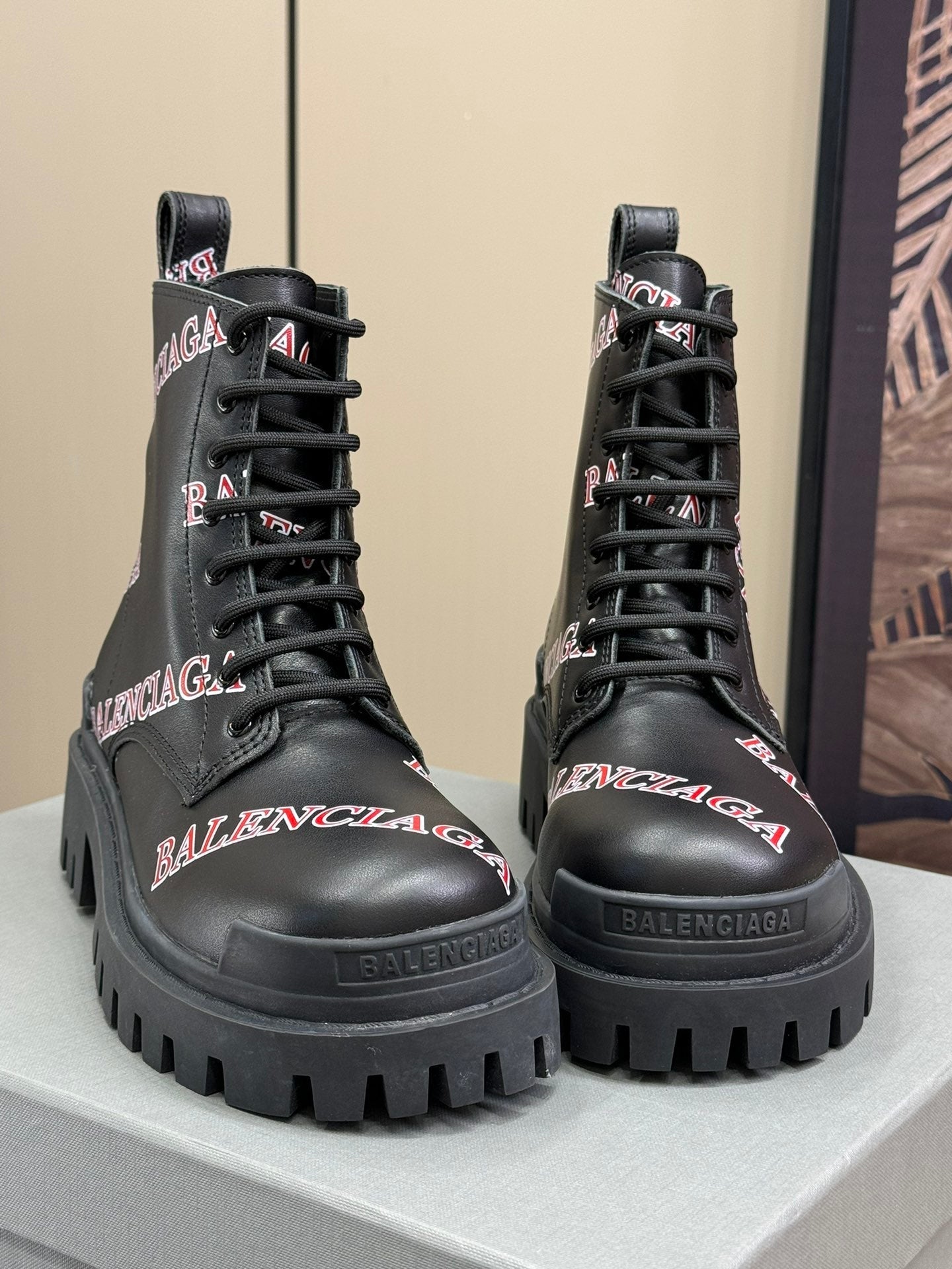 Balanciaga CHUNKY BOOTS IN BLACK SMOOTH CALFSKIN RED LOGO PRINT
