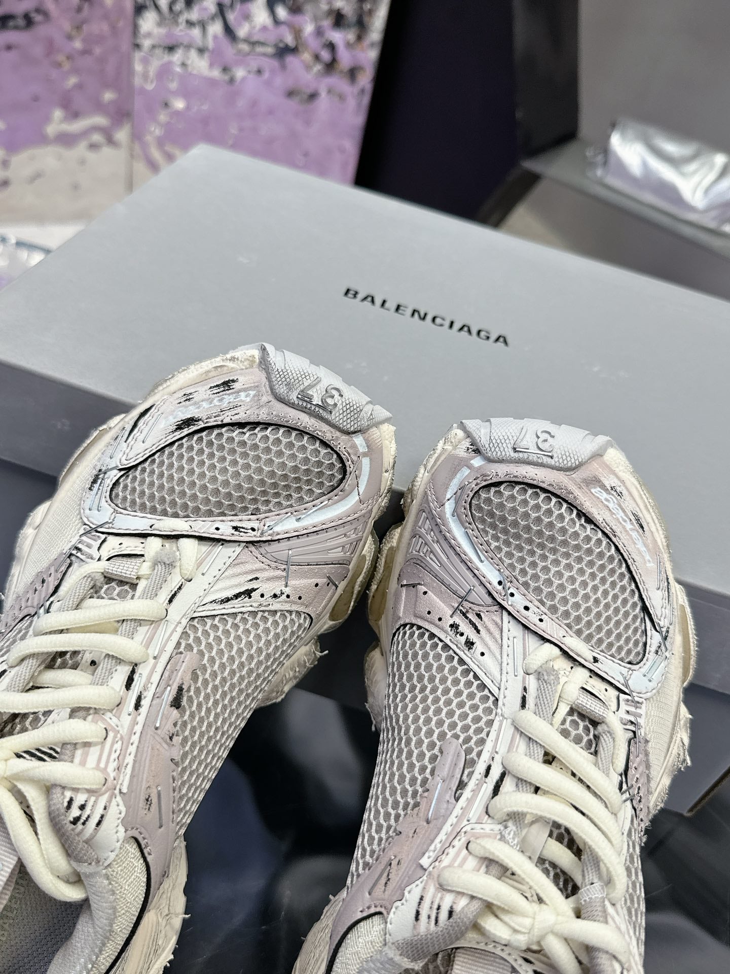 Balanciaga STAPLER SNEAKER IN BEIGE AND GREY POLYURETHANE AND POLYESTER