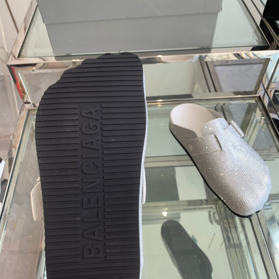 Balanciaga BIRKENSTOCK CLOG ATTACHED RHINESTONES IN WHITE CALFSKIN