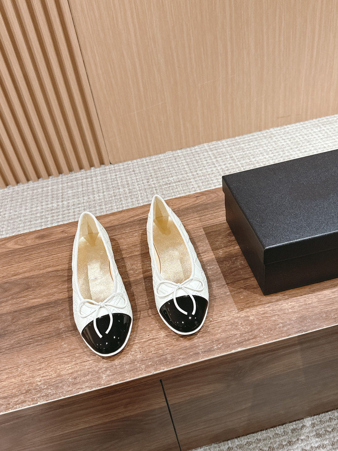 CHANEL ballet flat cream quilted lambskin black patent calfskin