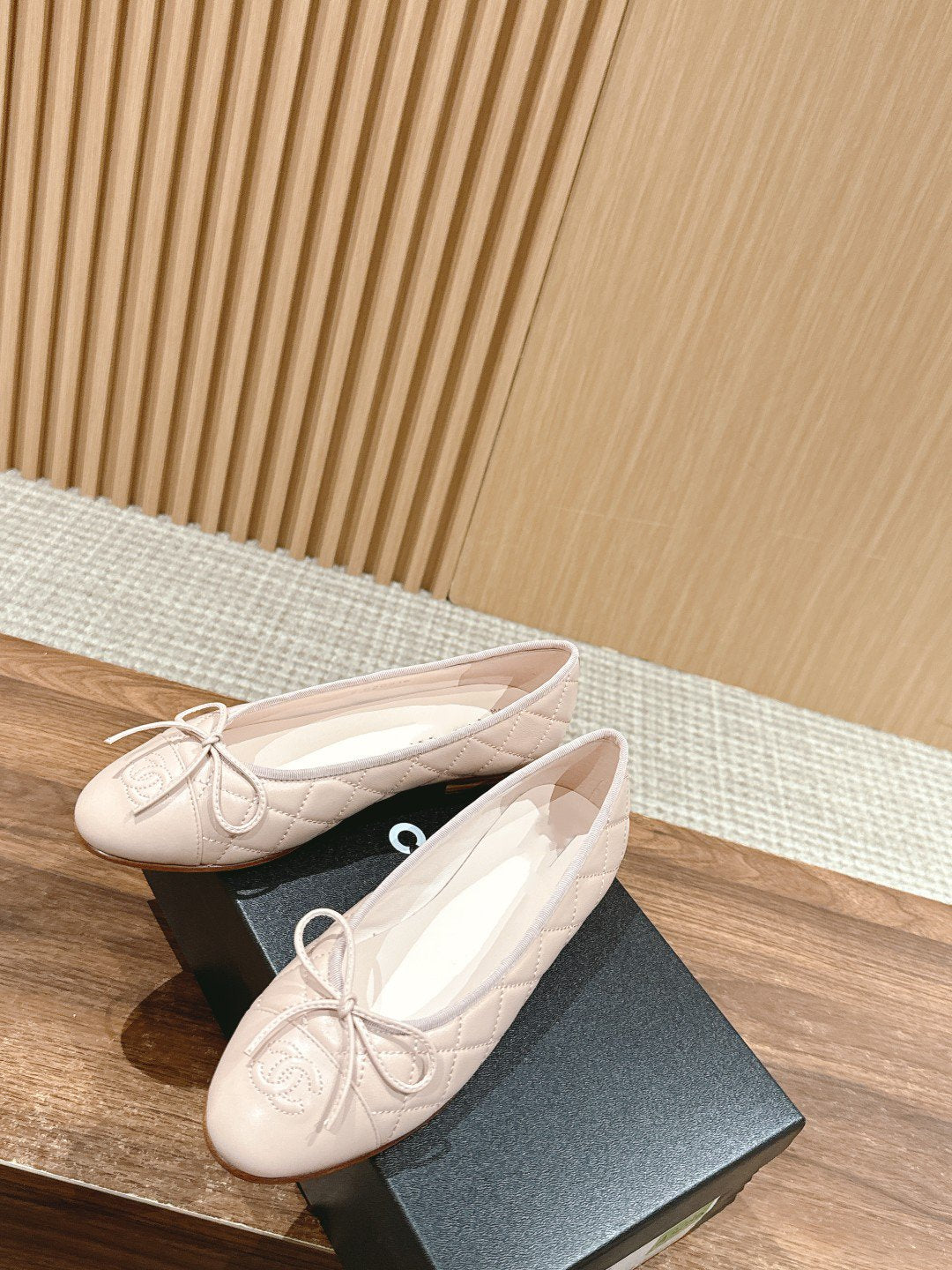 CHANEL ballet flat powder pink quilted lambskin