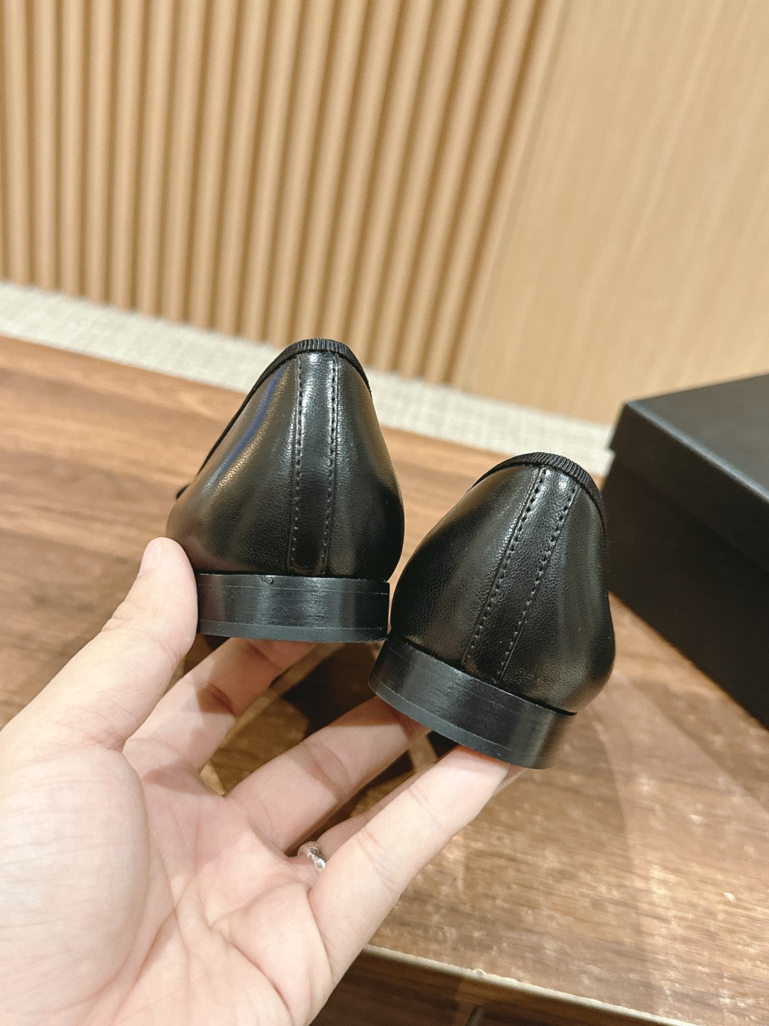 CHANEL ballet flats black lambskin
