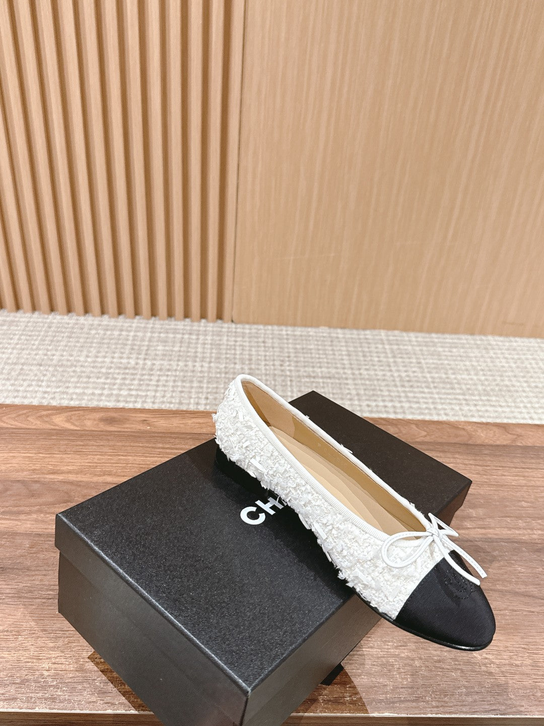 CHANEL ballet flat white tweed black grosgrain