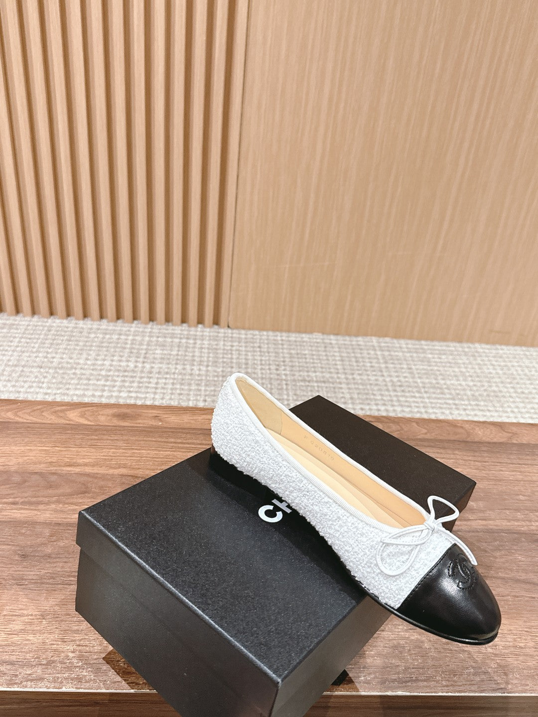 CHANEL ballet flat grey tweed beige black lambskin