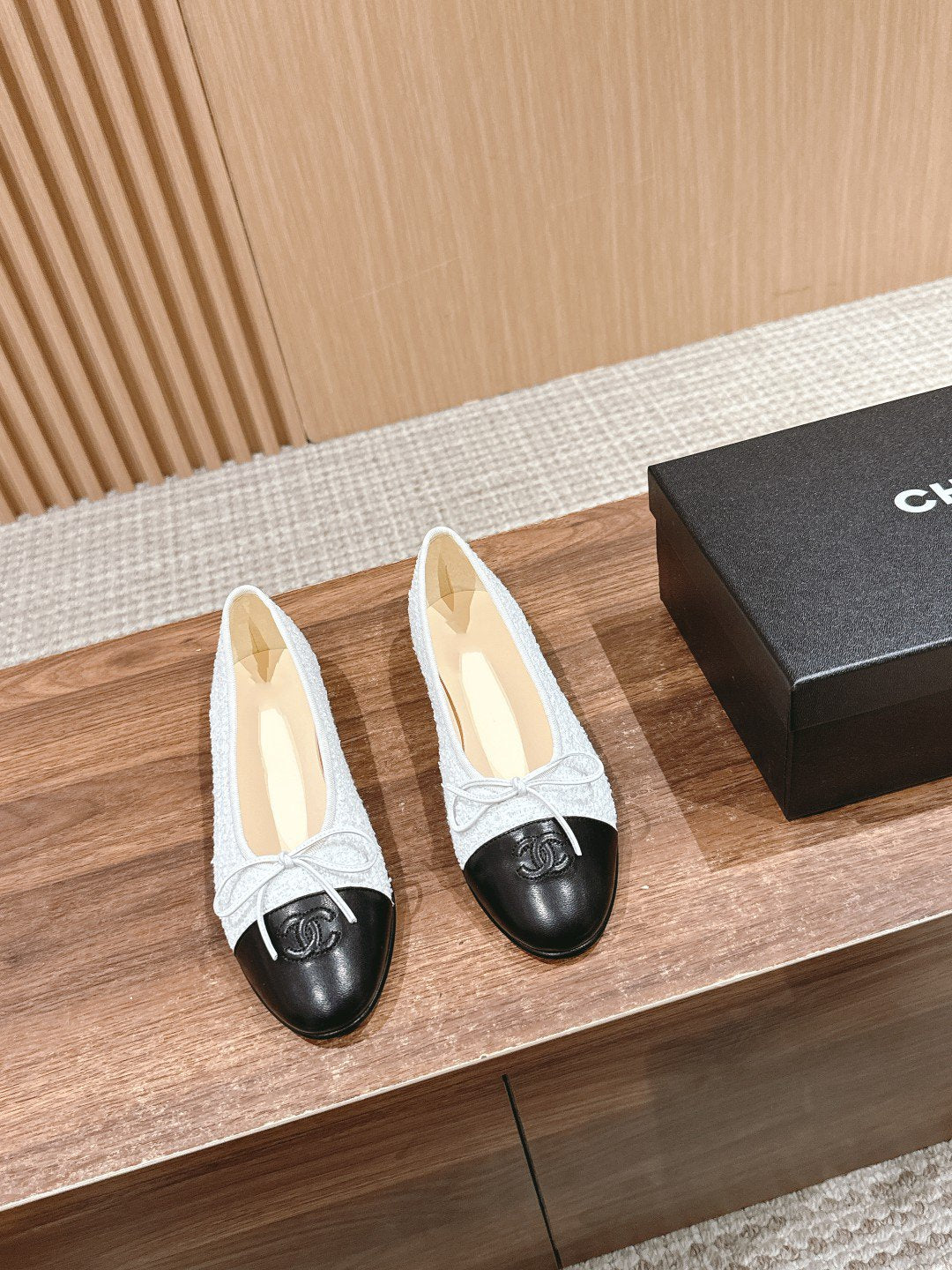 CHANEL ballet flat grey tweed beige black lambskin