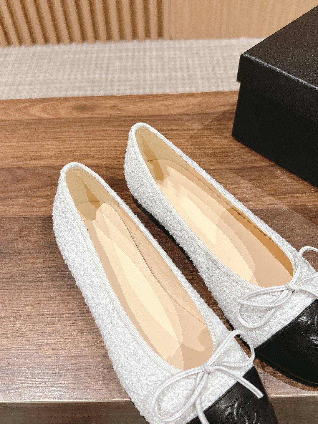 CHANEL ballet flat grey tweed beige black lambskin