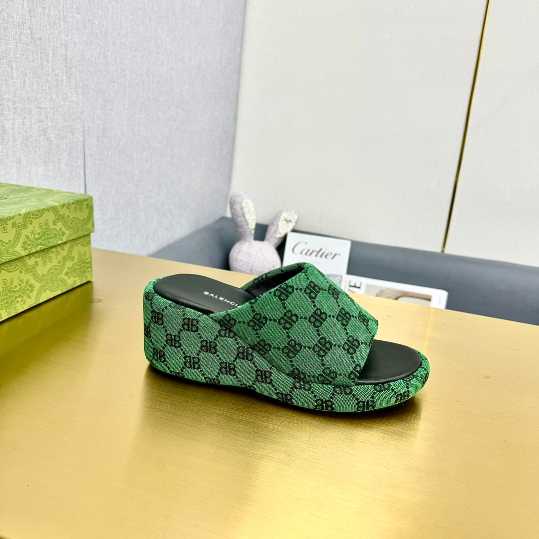 Balanciaga WEDGE SANDALS IN GREEN MONOGRAM JACQUARD FABRIC