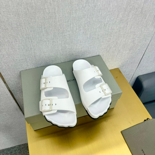 Balanciaga BIRKENSTOCK SLIPPERS IN WHITE CALFSKIN