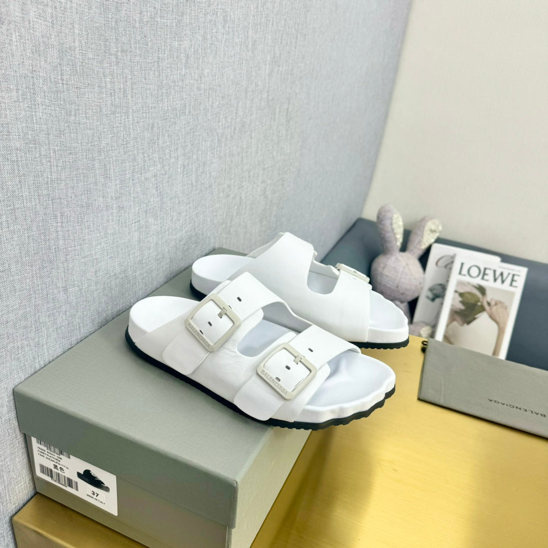 Balanciaga BIRKENSTOCK SLIPPERS IN WHITE CALFSKIN