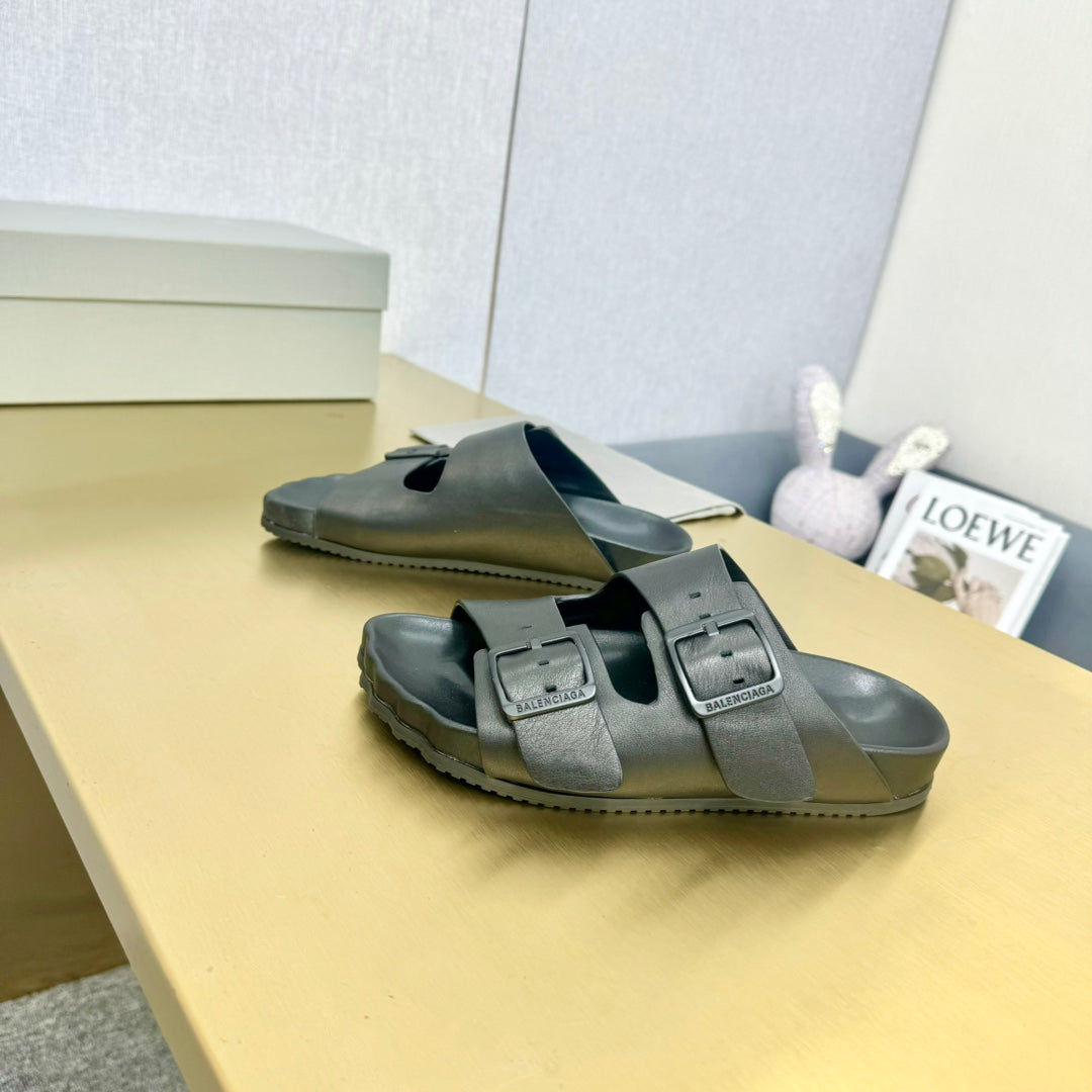 Balanciaga BIRKENSTOCK SLIPPERS IN BLACK CALFSKIN