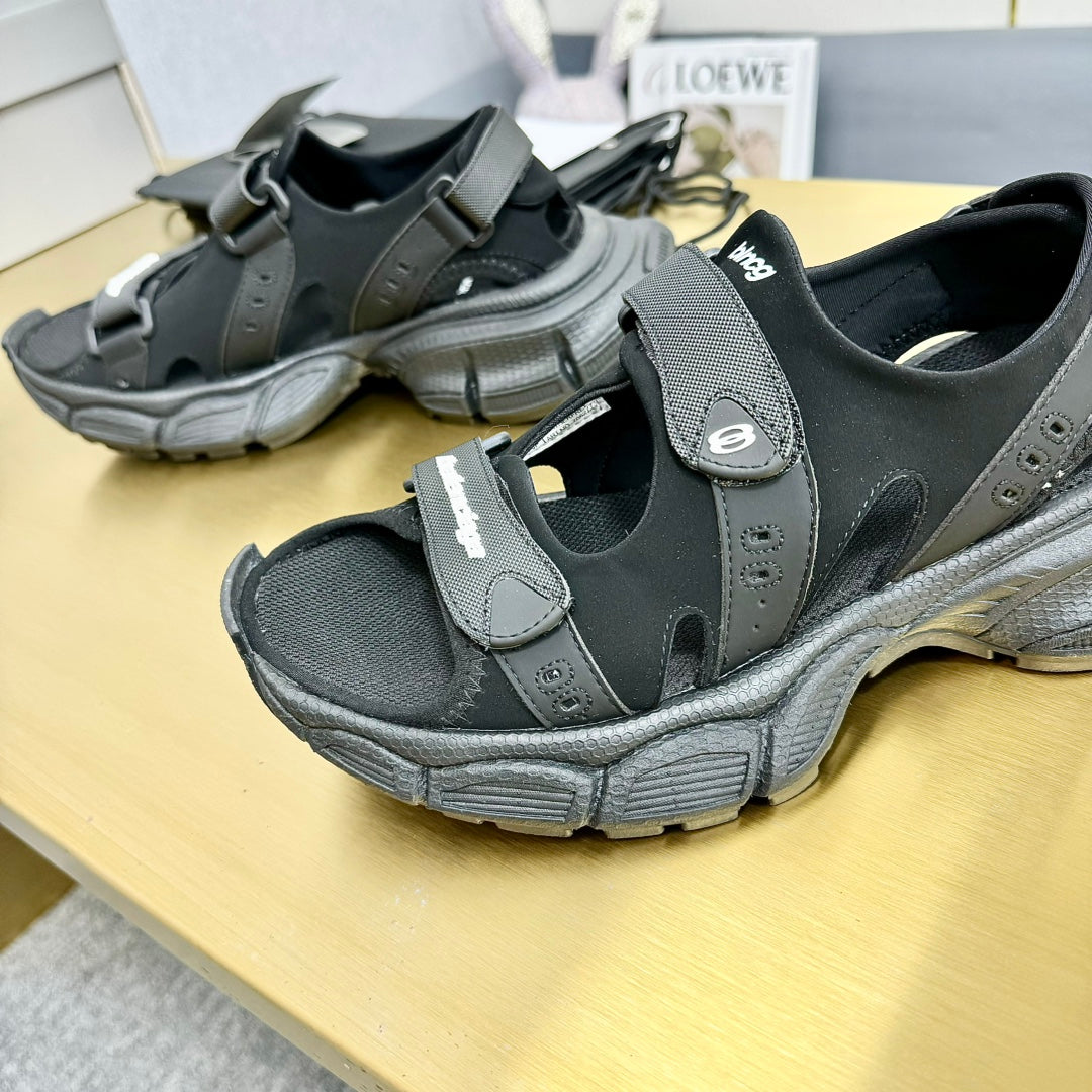 Balanciaga 3XL SPORTY SANDALS IN BLACK POLYURETHANE, POLYESTER AND TPU