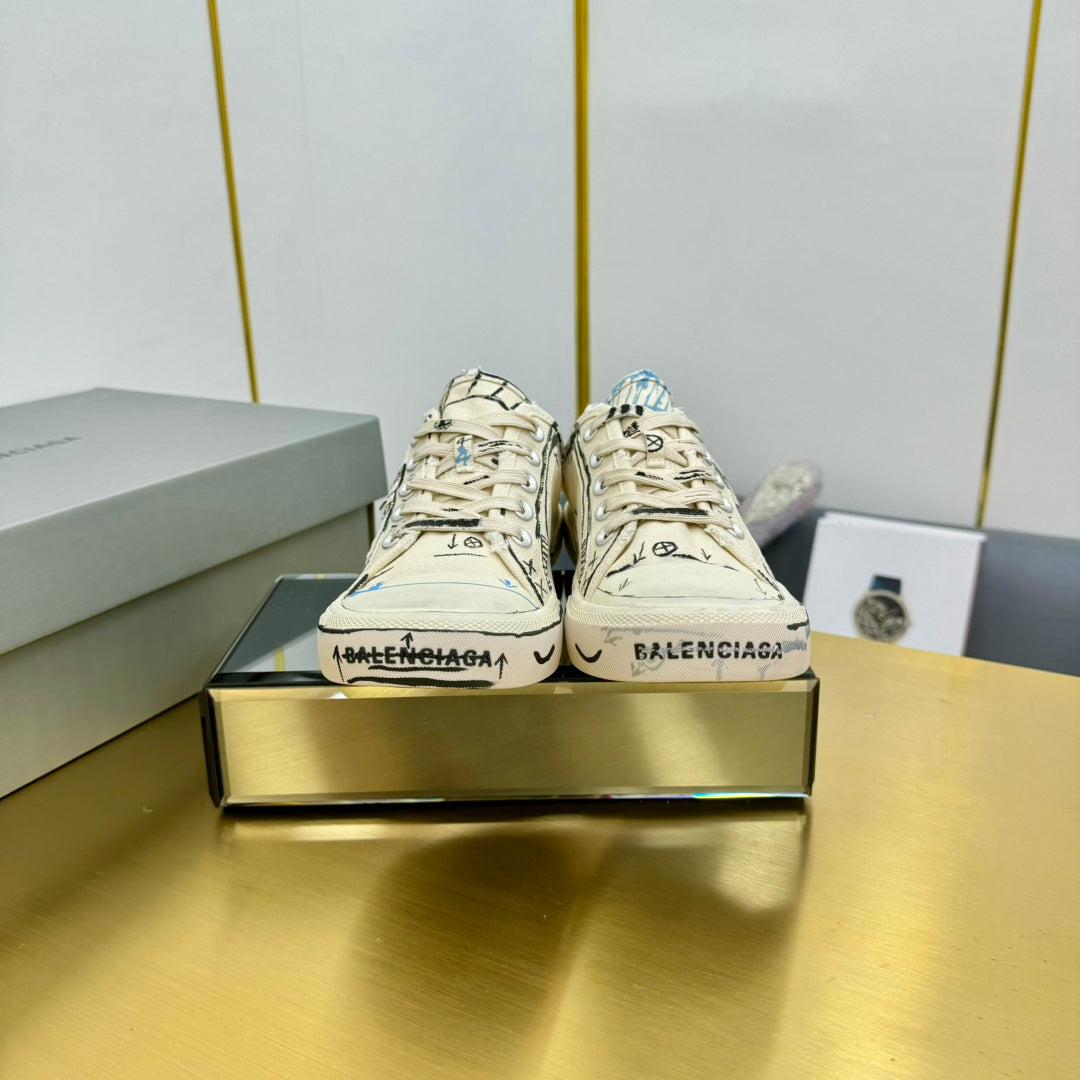 Balanciaga SKETCH SNEAKER MULES IN BEIGE CANVAS