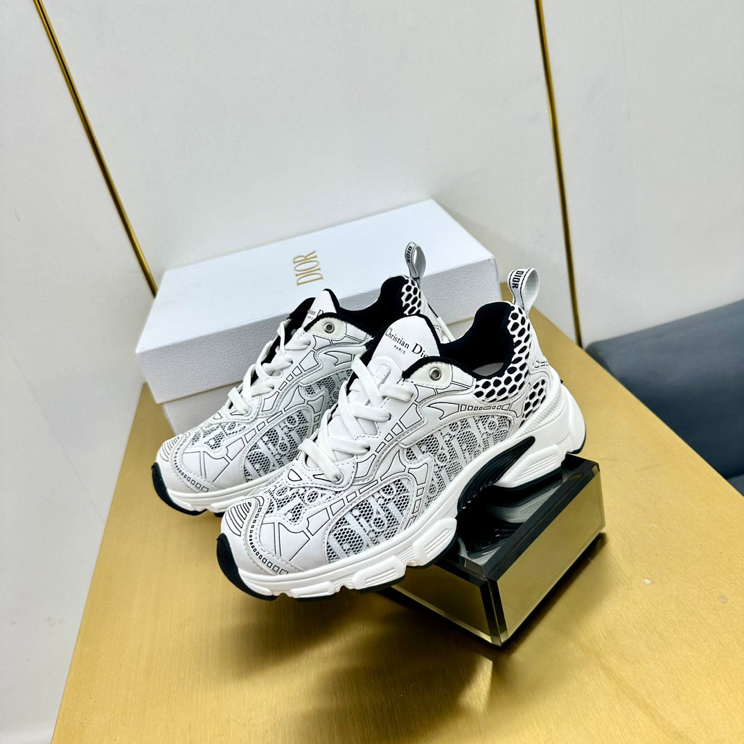 DIOR Chrono Sneaker 40mm In White Mesh Fabric 994576
