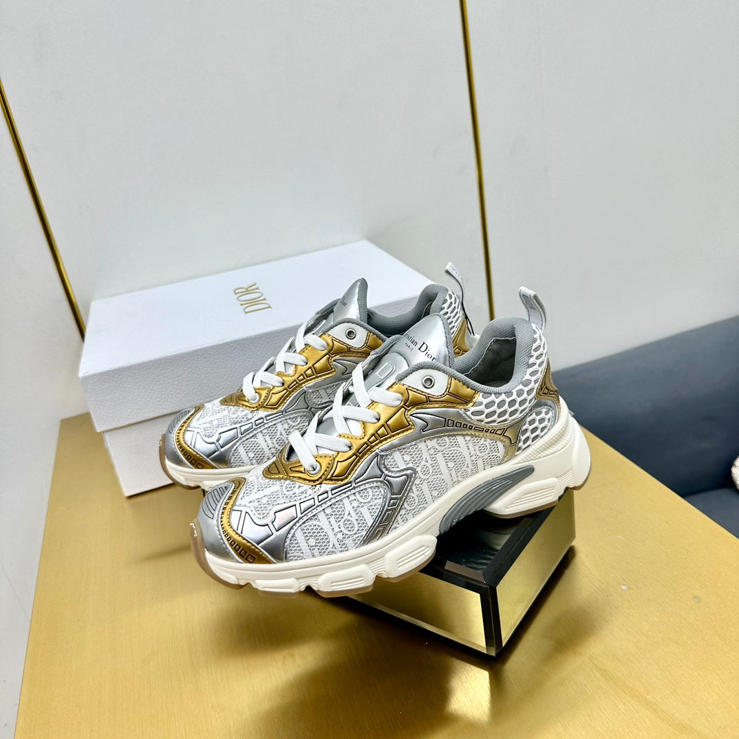 DIOR Chrono Sneaker 40mm In Gold Mesh Fabric  994578