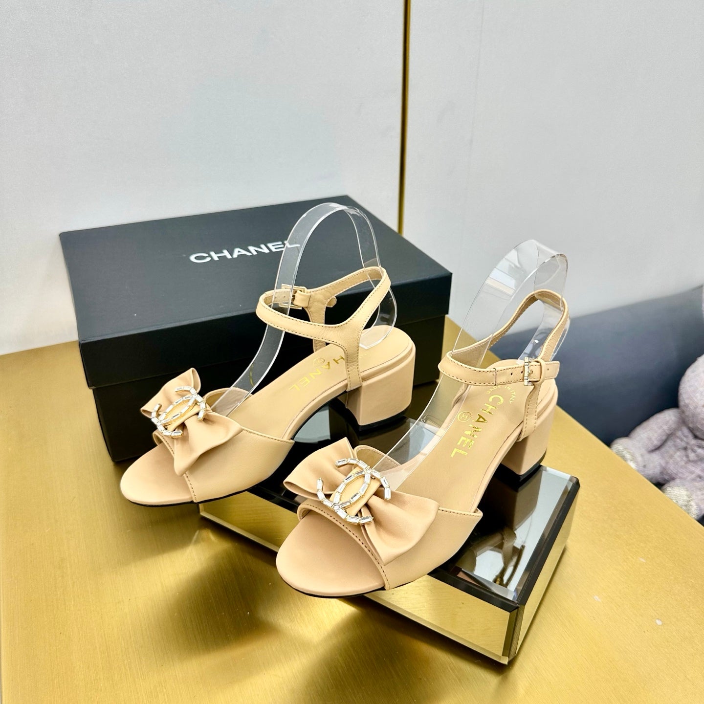 CHANEL 25 Sandal Heels Daffodil Yellow Sheepskin 238486