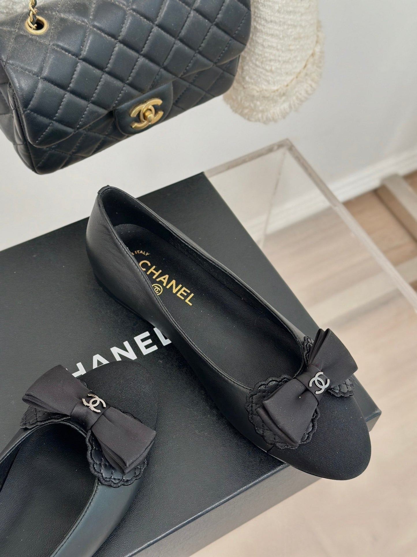 CHANEL Ballet Flats Black With Bow Lambskin