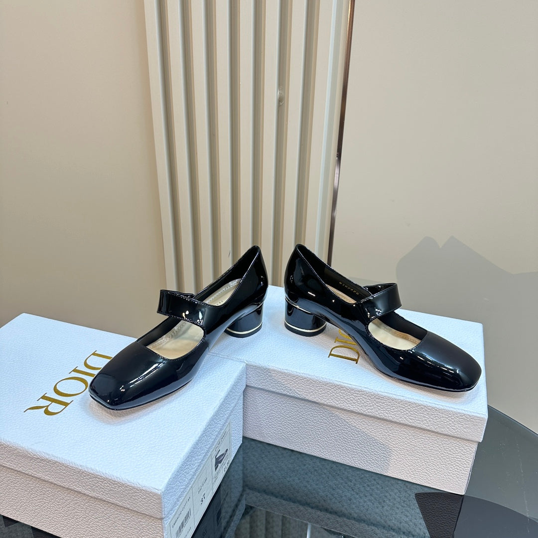 DIOR Miss  DIOR Pump 40mm Glossy Black Cowhide