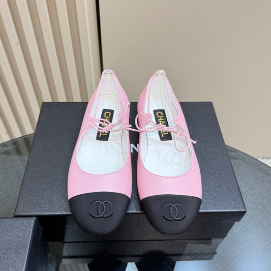 CHANEL 25 Mary Jane Flat Pink Leather with Fabric 239408