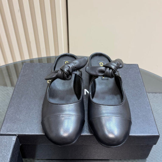 CHANEL 25 Mule Flat Black Sheepskin 239414