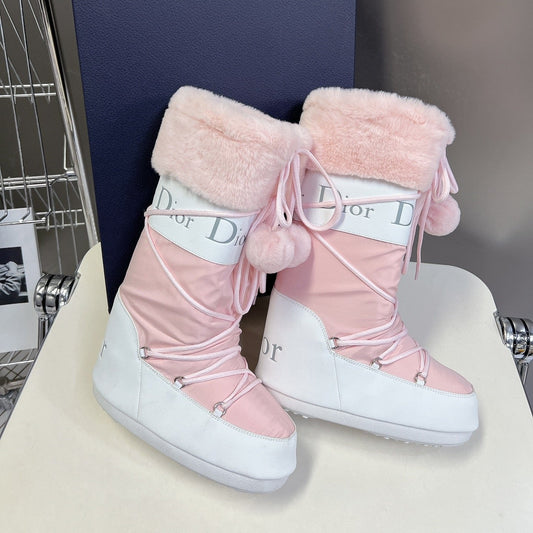 DIOR Short Boots 60mm In Light Pink Cowhide With Feather 989721