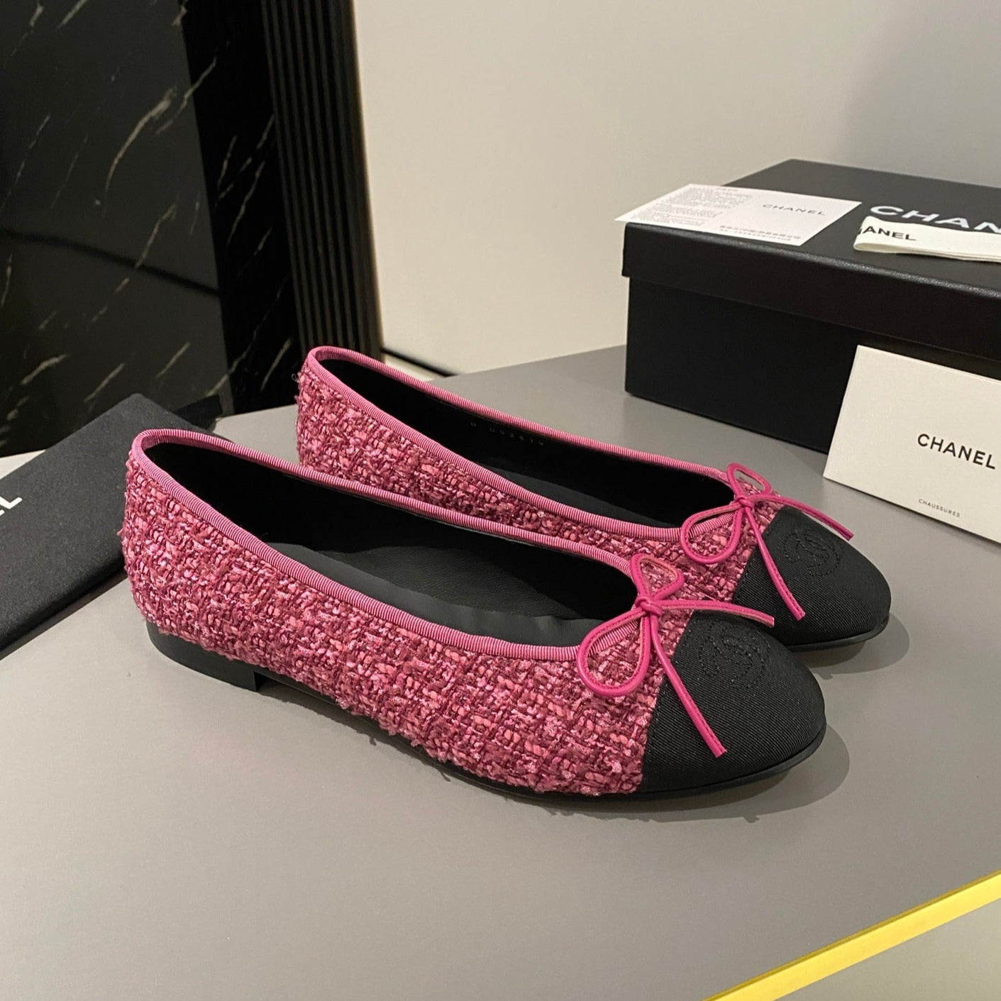 CHANEL ballet flat red tweed black grosgrain