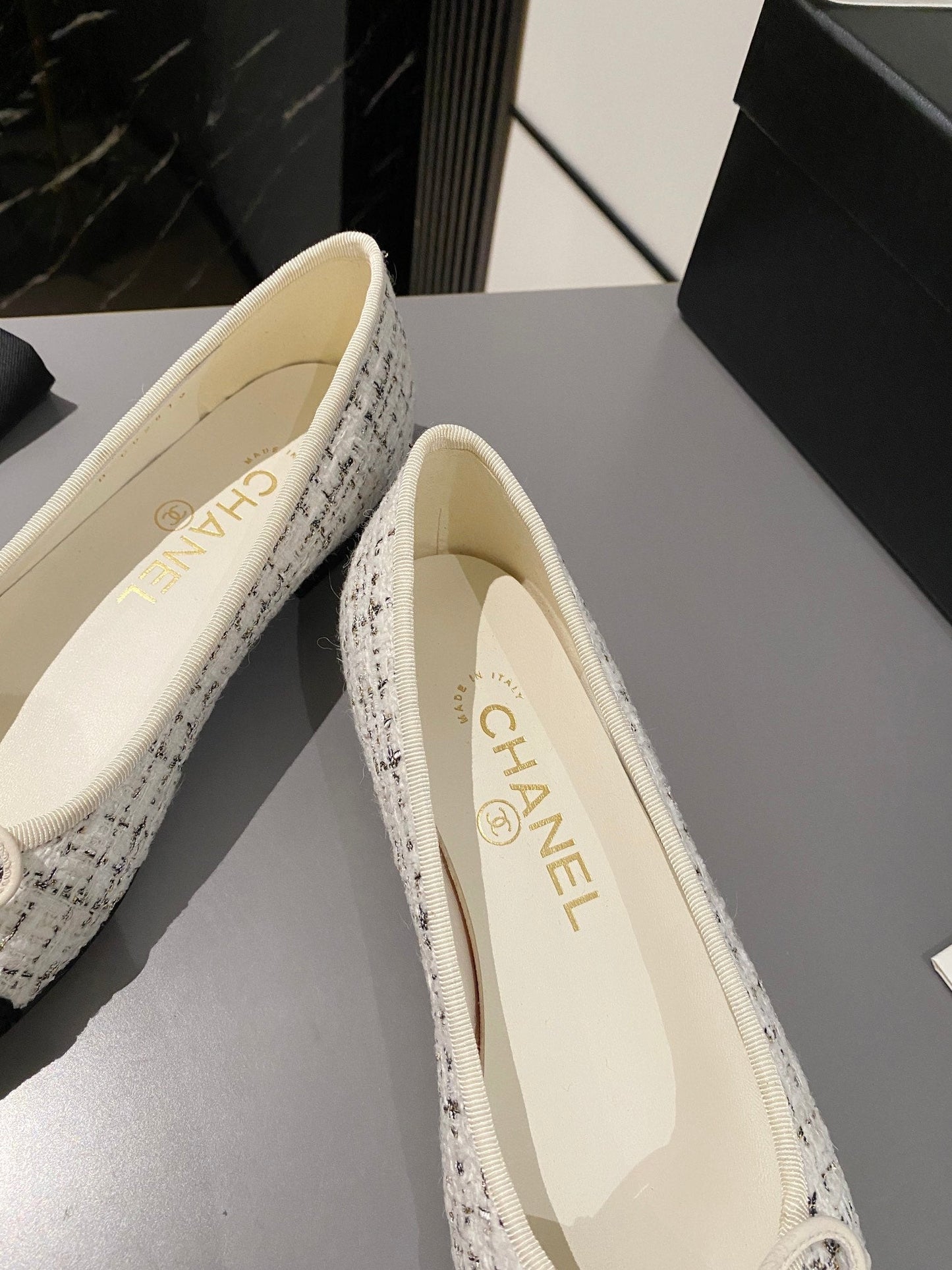 CHANEL ballet flat white brown tweed black velvet