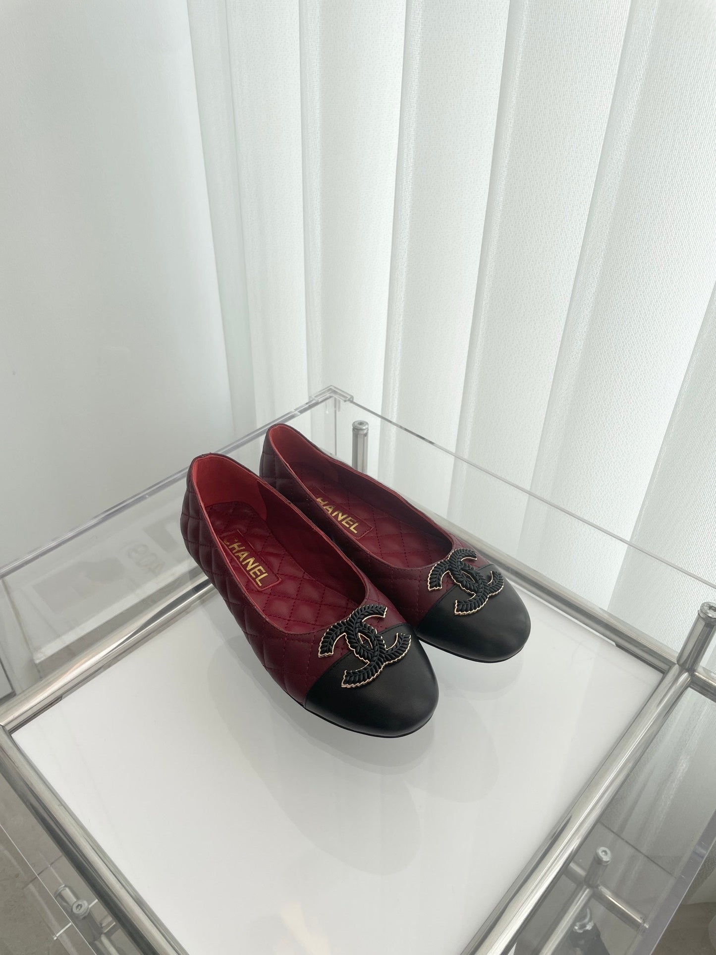 CHANEL Ballet Flats 10mm Burgundy Black Quilted Lambskin