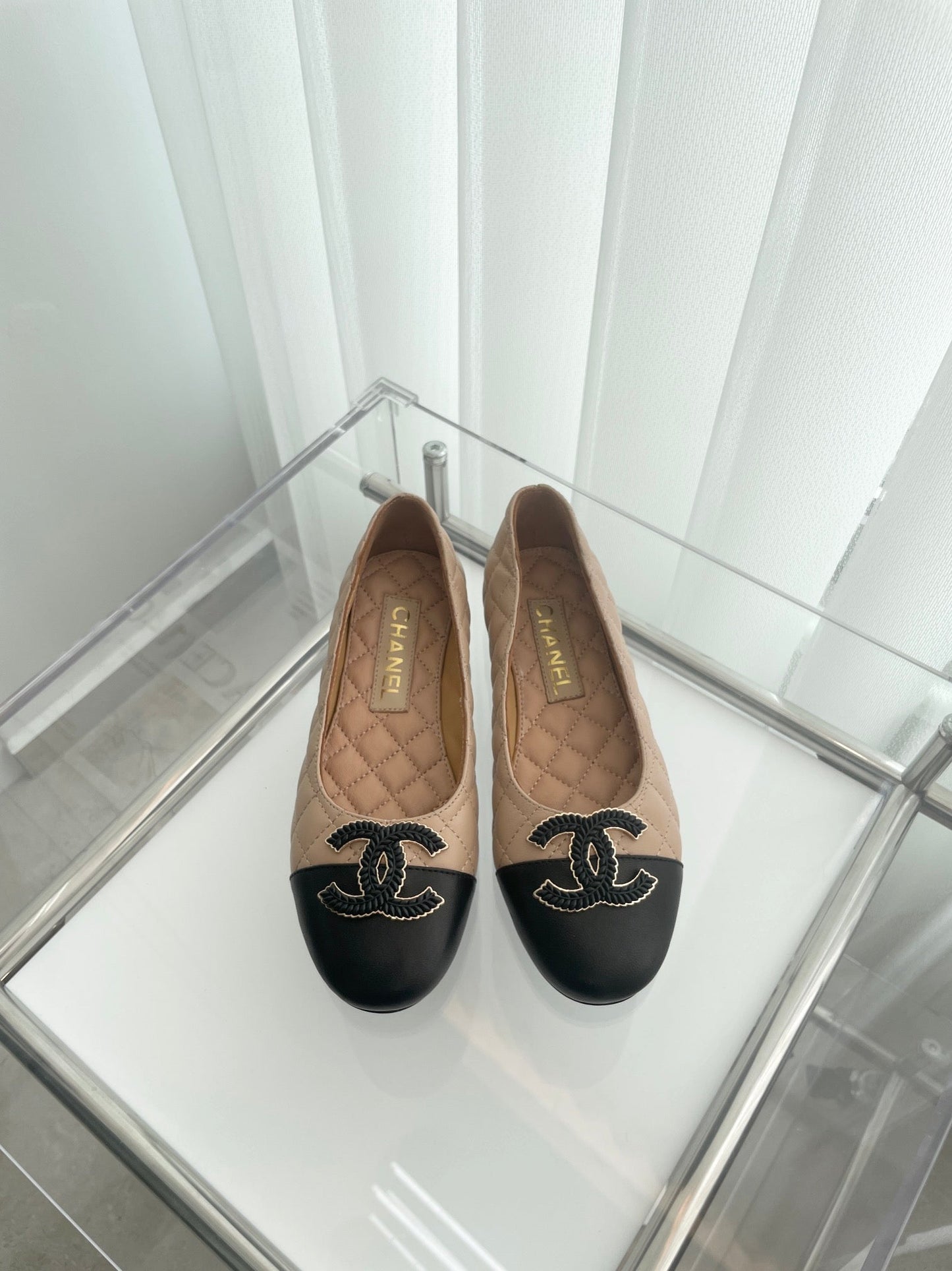 CHANEL Ballet Flats 10mm Beige Black Quilted Lambskin