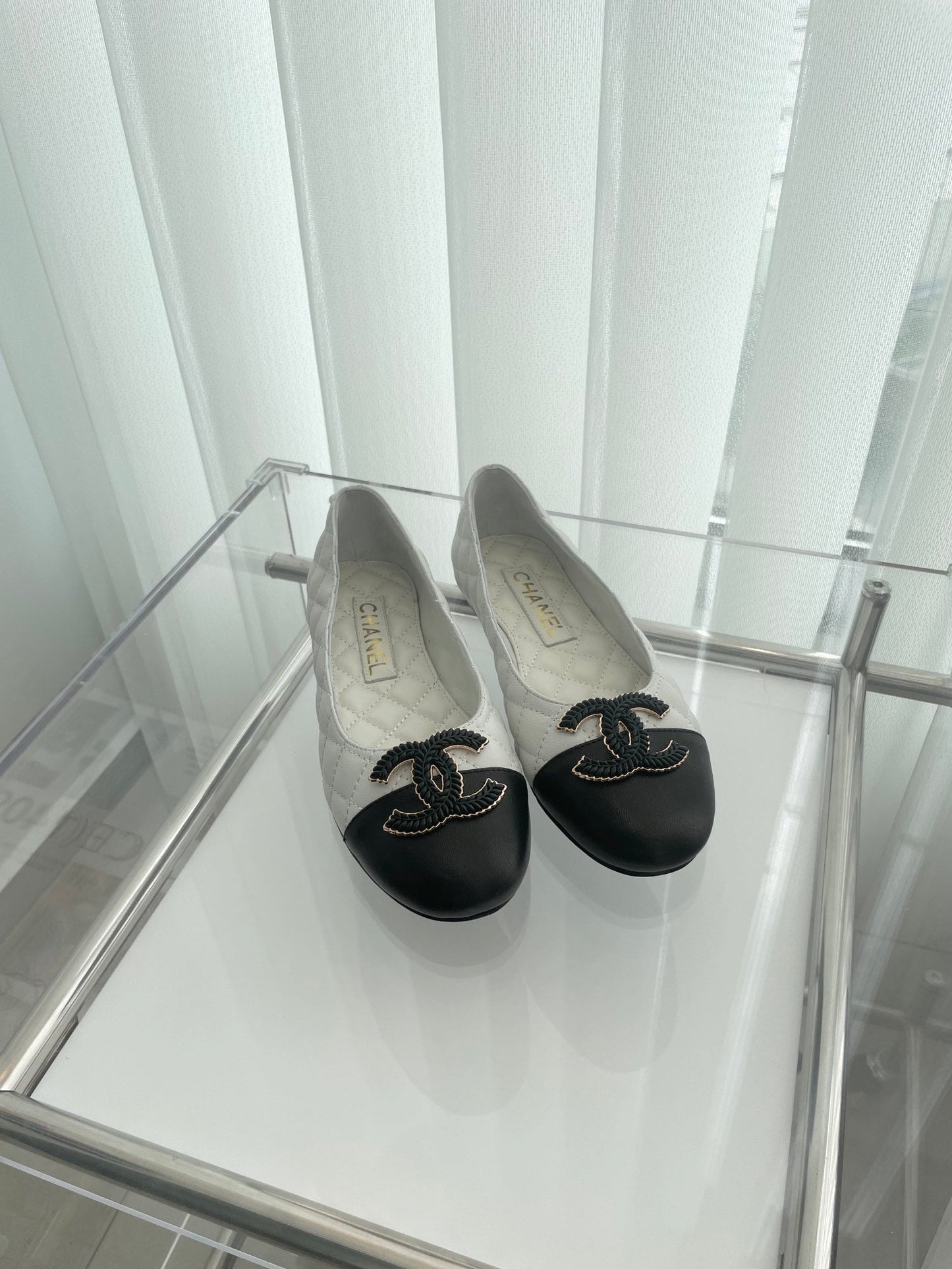 CHANEL Ballet Flats 10mm White Black Quilted Lambskin
