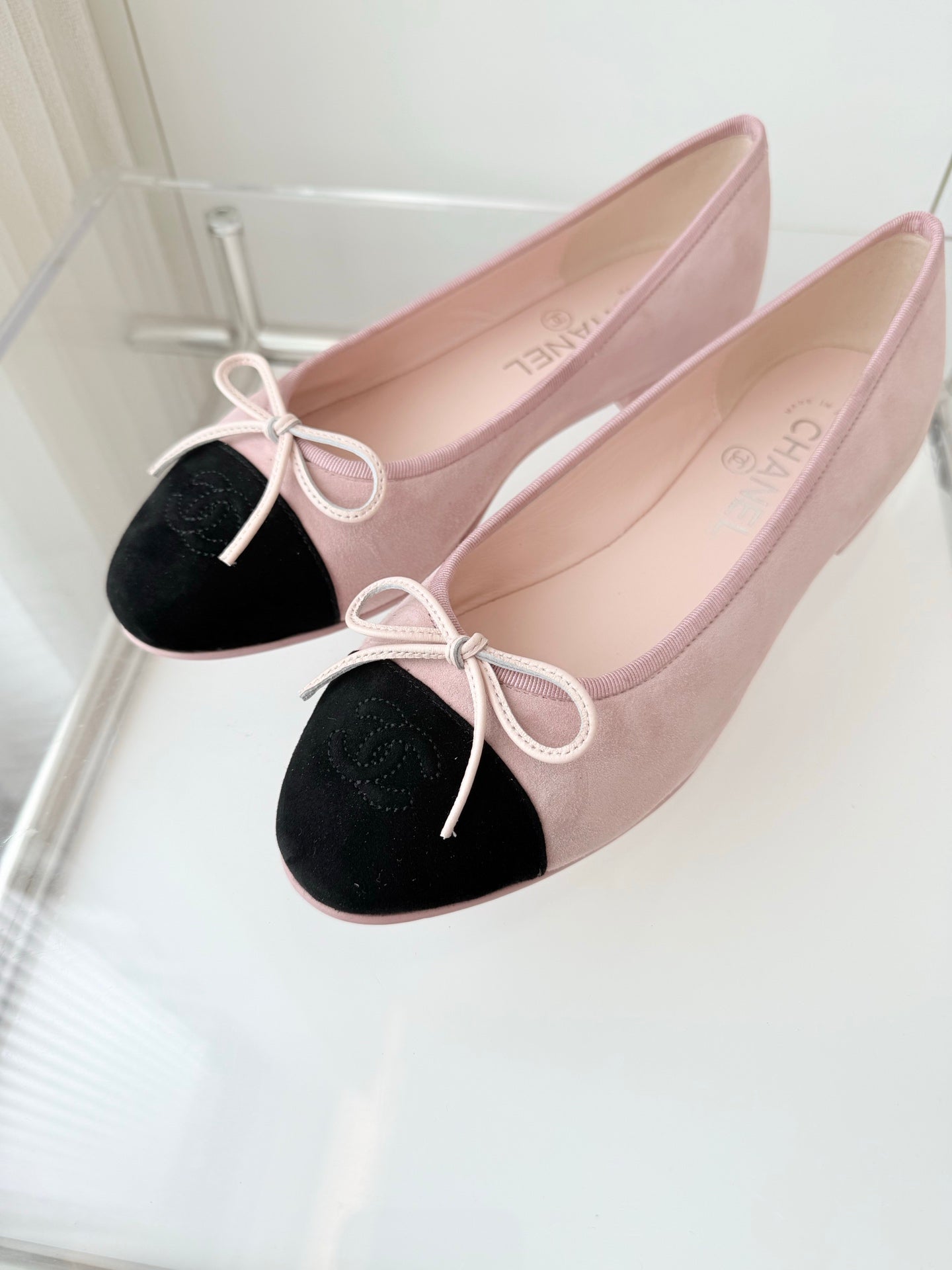 CHANEL Ballet Flat Pink Pastel Suede 238763