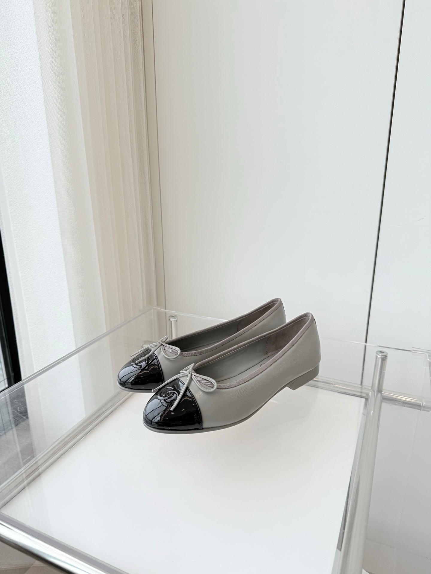 CHANEL Ballet Flat Gray Leather 238768