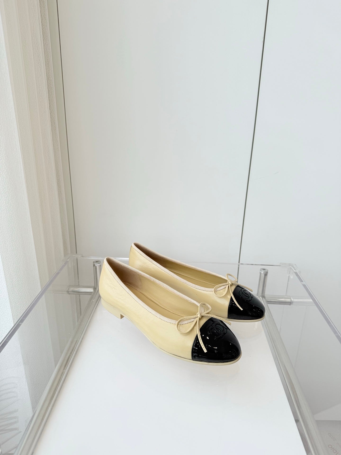 CHANEL Ballet Flat Yellow Pastel Leather 238769