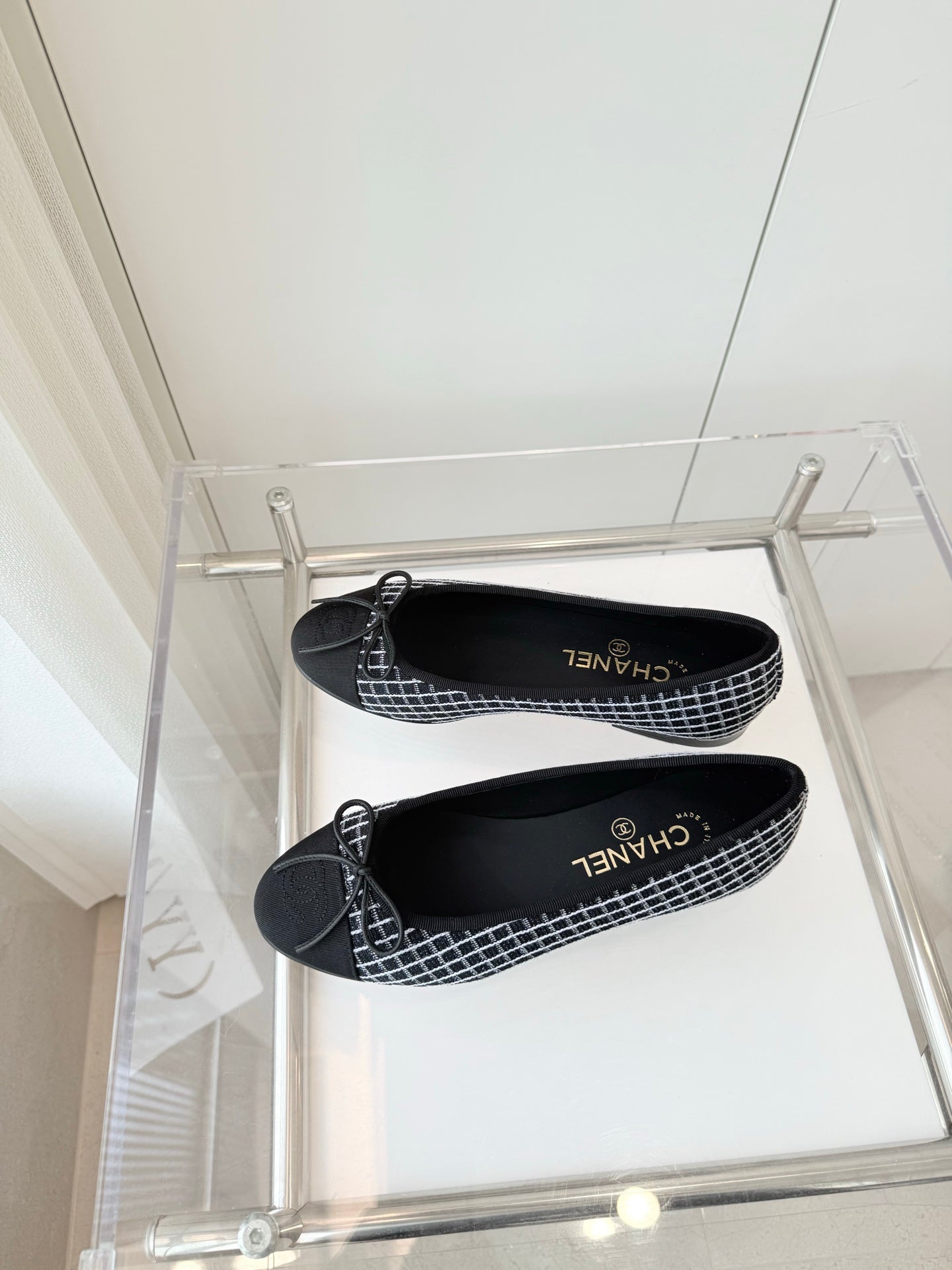 CHANEL Ballet Flat Black mix White Fabric 238772