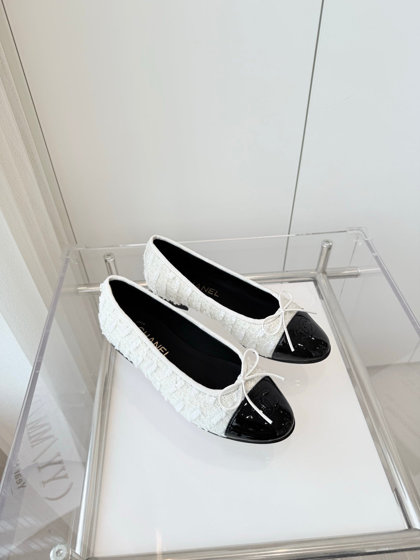 CHANEL Ballet Flat White Fabric 238773