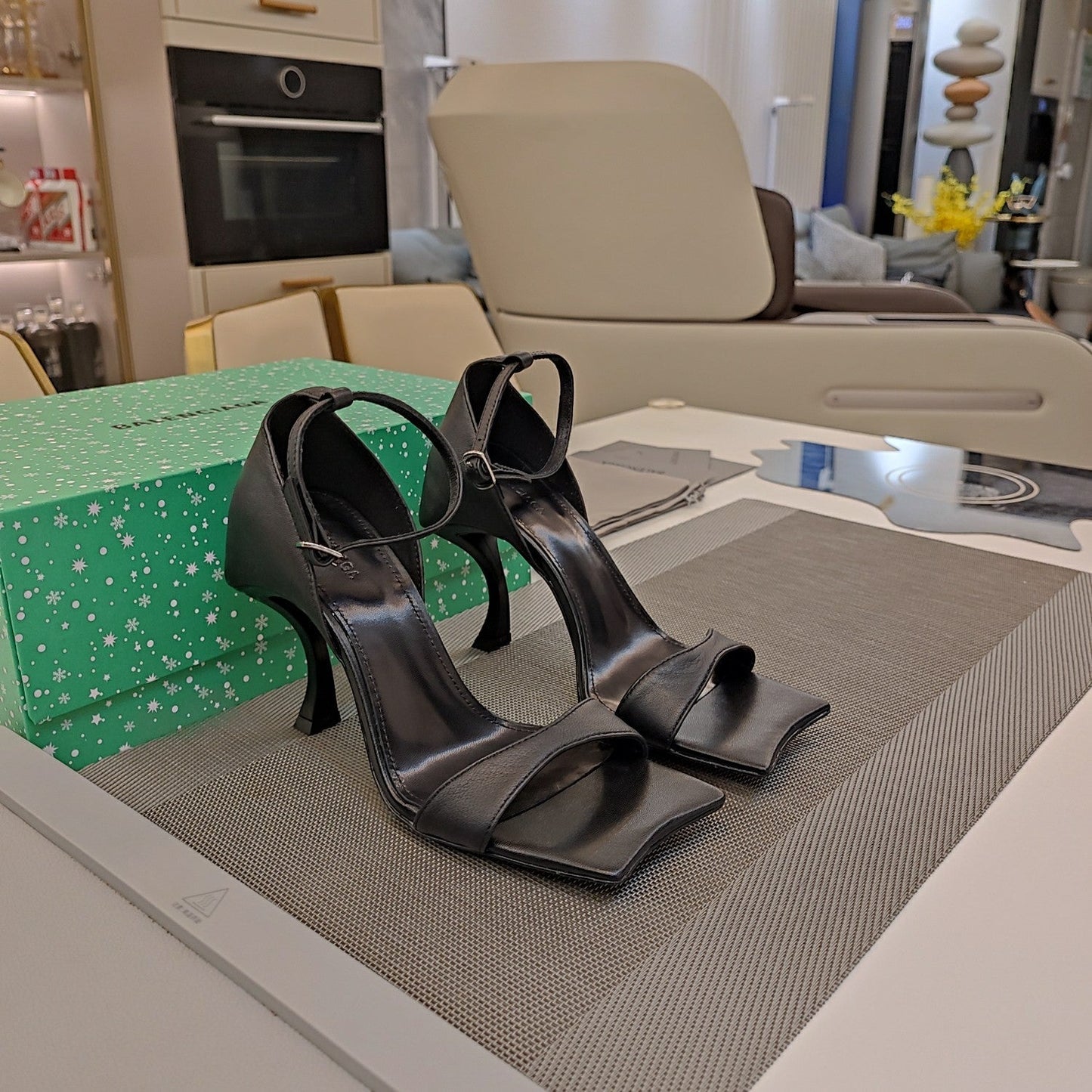 Balanciaga OPEN-TOE CURVED HIGH HEEL SANDALS IN BLACK SMOOTH CALFSKIN